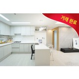 [동영상] 성남과 가장 인접한 광주 목현동, 대로변 바로옆 완전 평지, 총8개동중 1차분 2개동 분양, 세련된 인테리어, 거실과 안방-시스템에어컨, 엘리베이터 설치