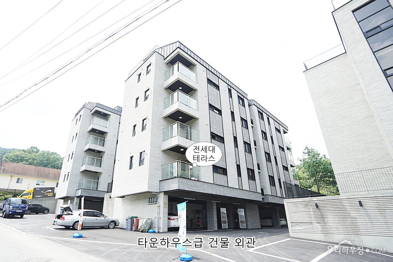 [동영상] 럭셔리한 타운급 고급빌라, 분당과 인접한 광주 능평리, 전세대 테라스 설치, 38평형의 넓은 3룸, 안방-드레스룸, 에어컨 2대